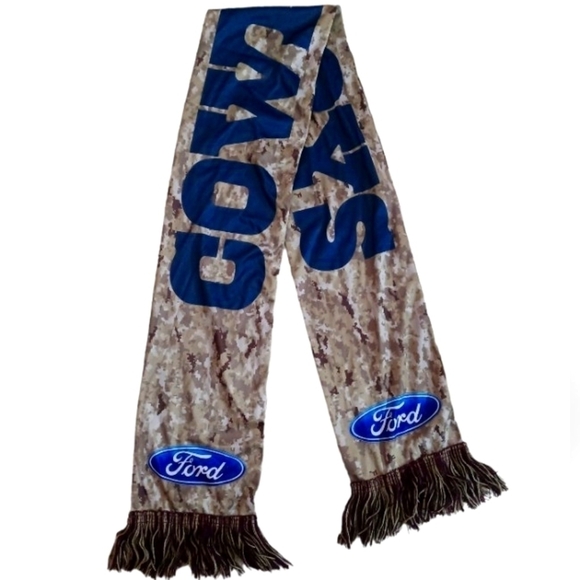 Cowboys and Ford Cammo Scarf - Picture 1 of 7